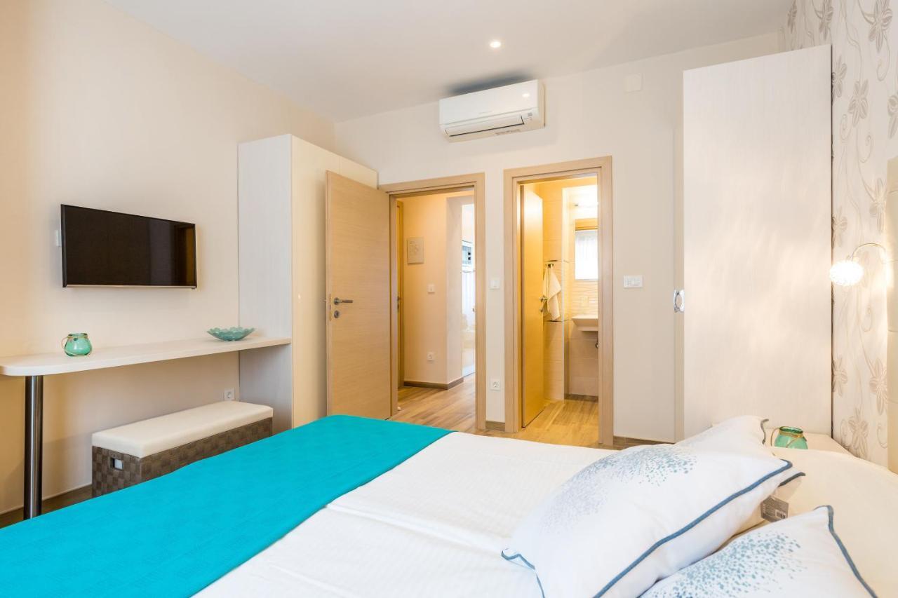 Apartments & Rooms Milcetic D Malinska Exterior foto